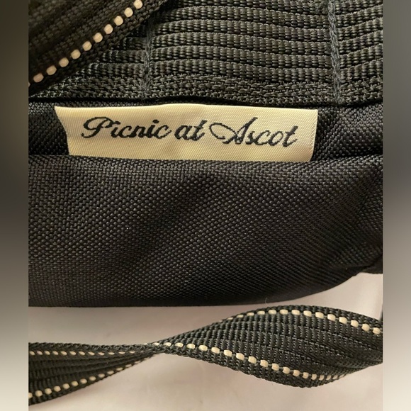 Picnic At Ascot Insulated Wine Caddy - Picture 3 of 6